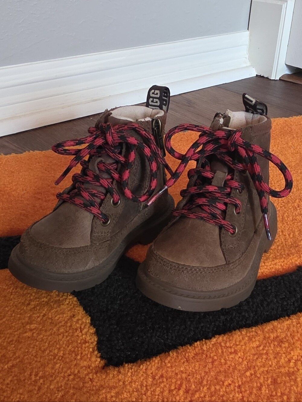 UGG Robley Brown Suede & Leather Lace-Up Boots, Red/Black Laces, Toddler Size 6